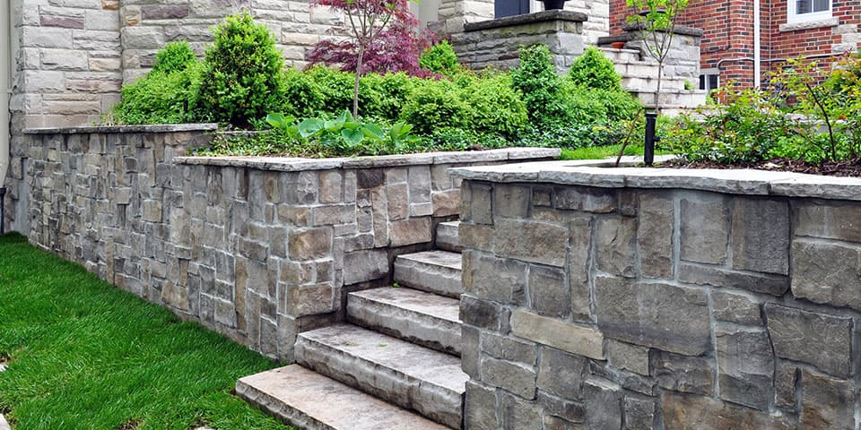 Retaining Wall Installation Services in Conroe, TX